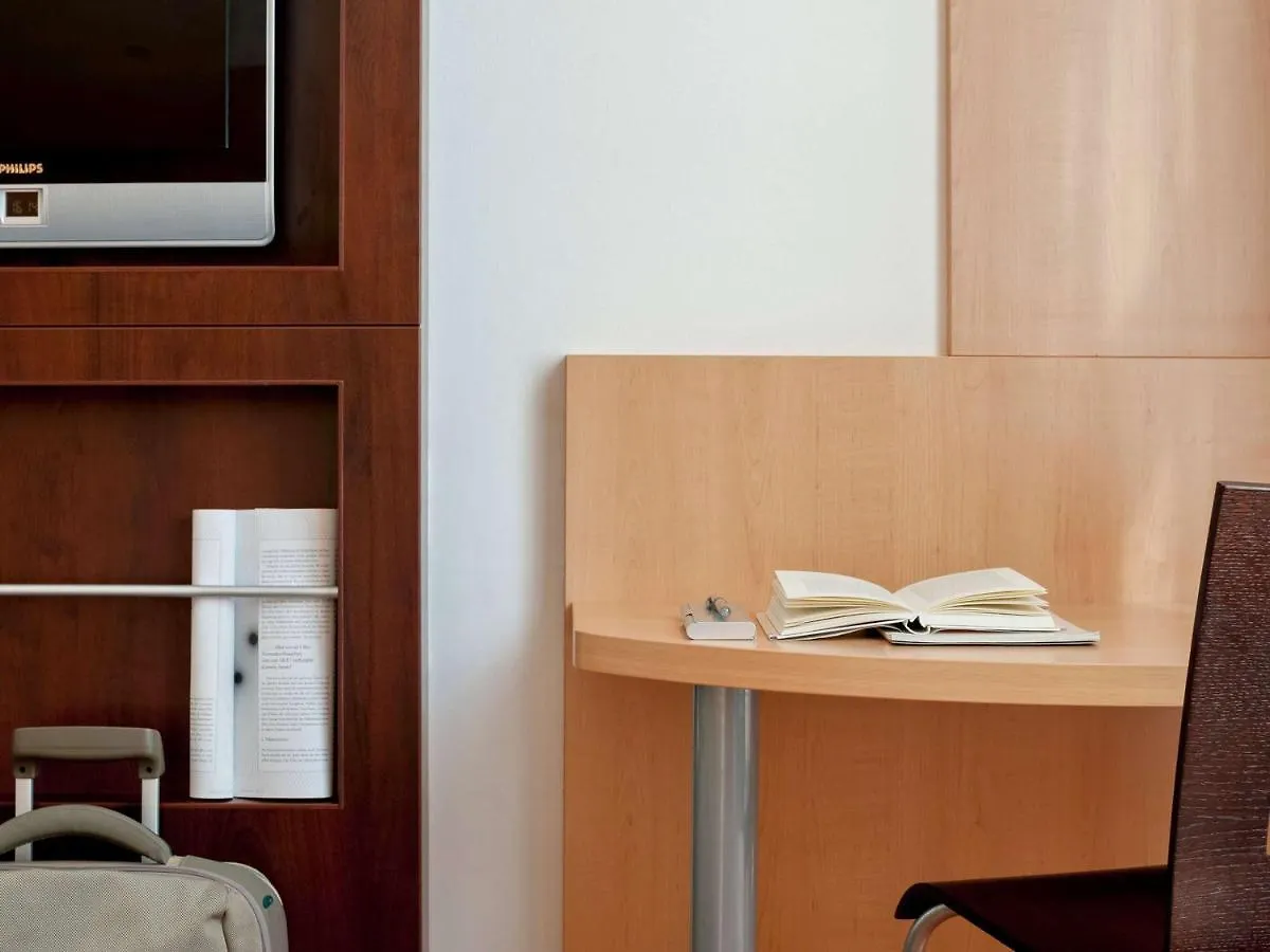 Ibis Berlin City Sued Hotel