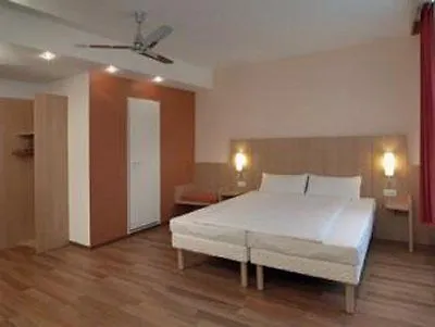 Ibis Berlin City Sued 3*,