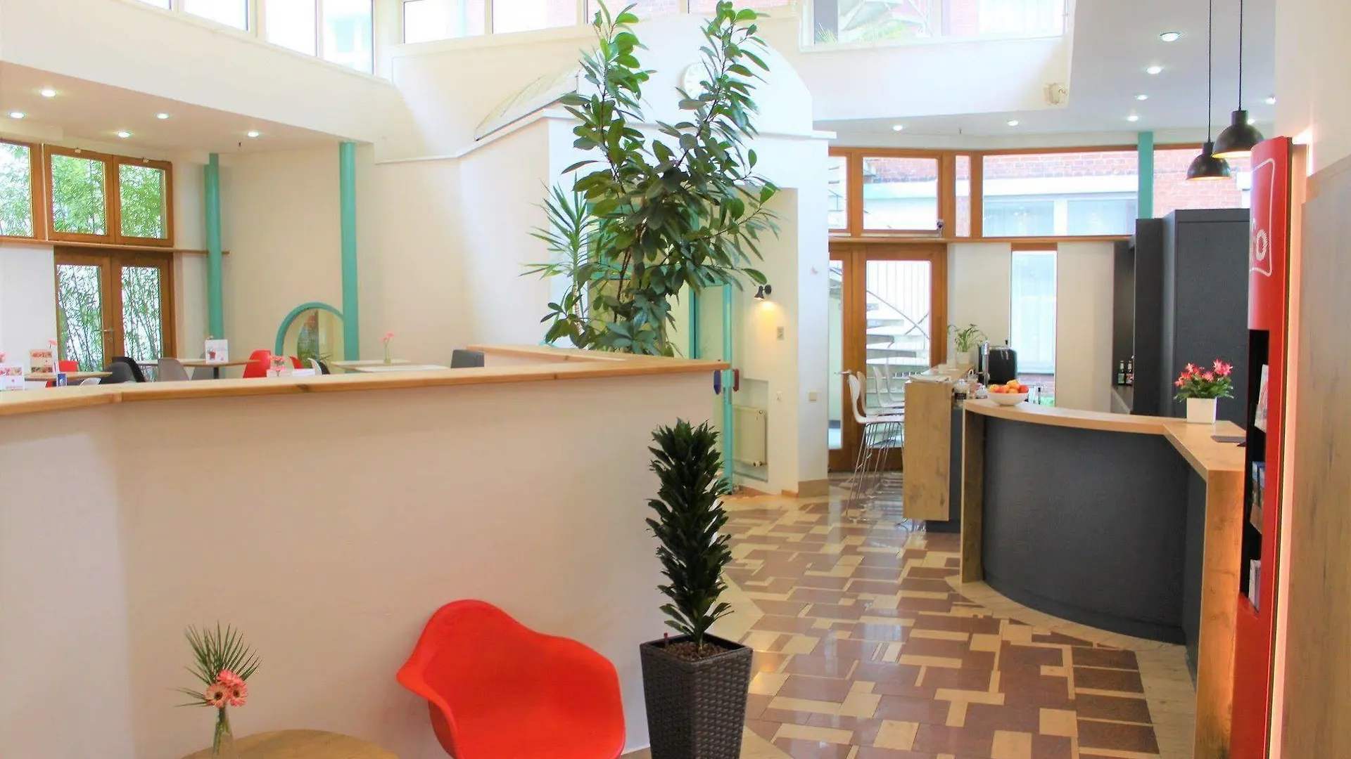 Ibis Berlin City Sued 3*,