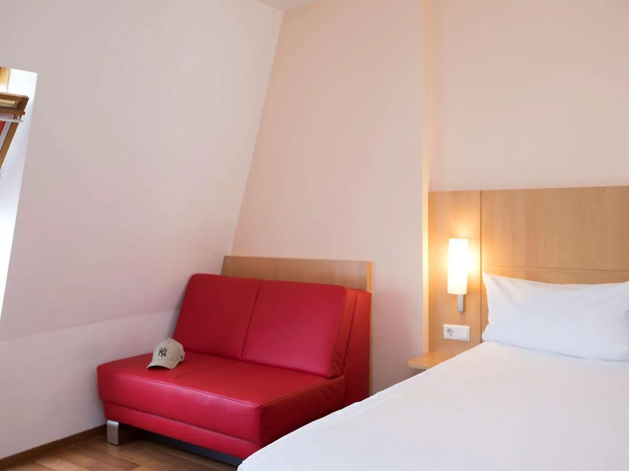 Ibis Berlin City Sued 3*,  Germany