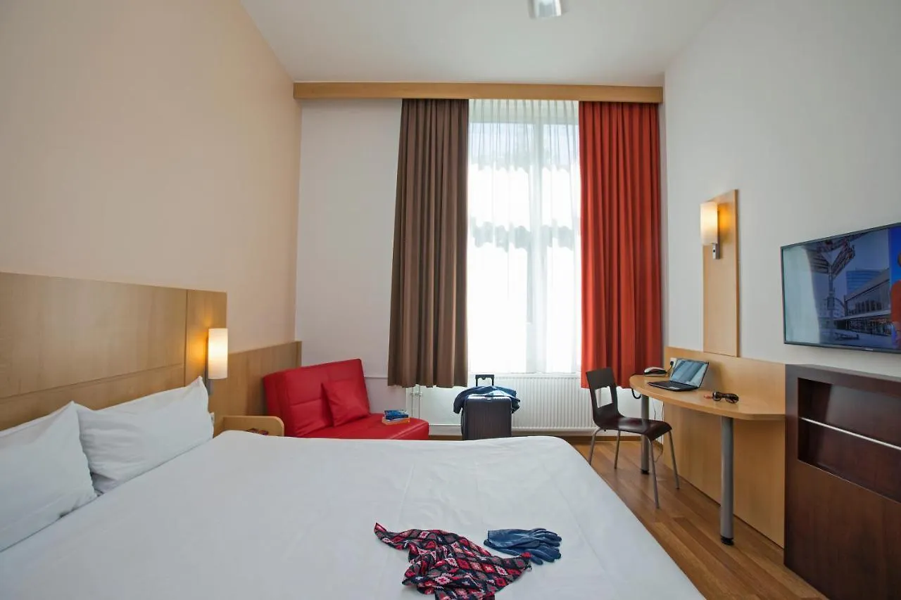 Ibis Berlin City Sued Hotel