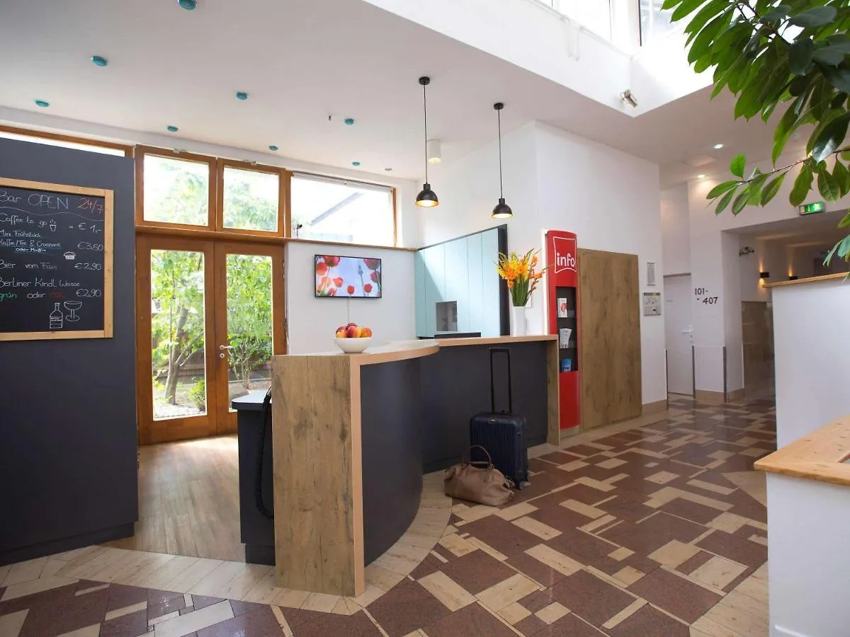 Hotel Ibis Berlin City Sued